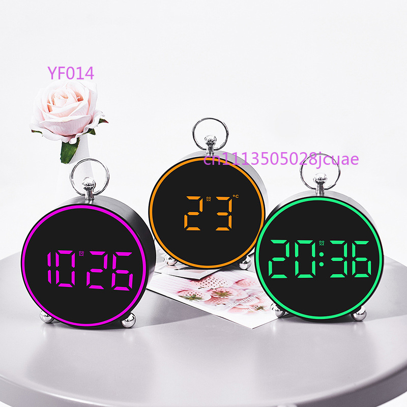 Minimalistyczny elektroniczny  – Led Desk Clock recenzja i cena
