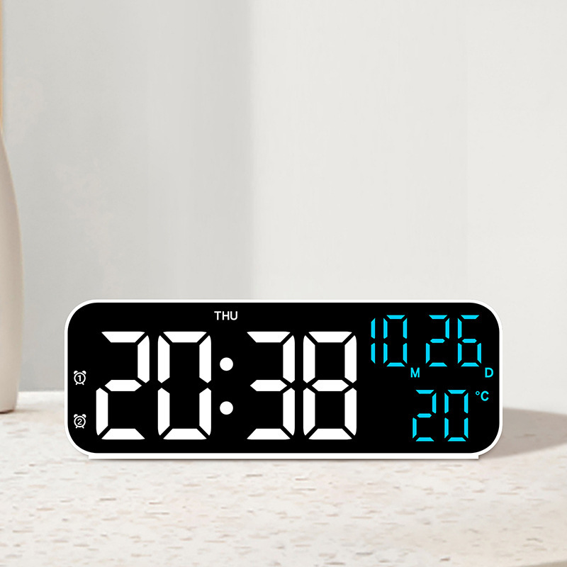 Prosty, wielofunkcyjny zegar c – Led Desk Clock recenzja i cena