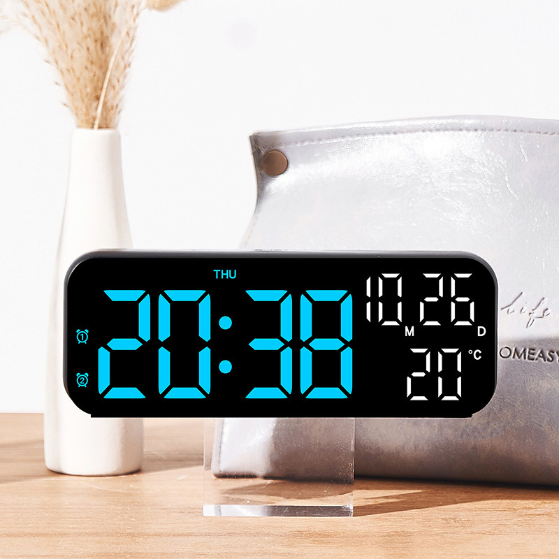 Prosty, wielofunkcyjny zegar c – Led Desk Clock recenzja i cena