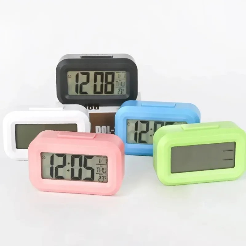 Cyfrowy budzik LED z podświetl – Led Desk Clock recenzja i cena