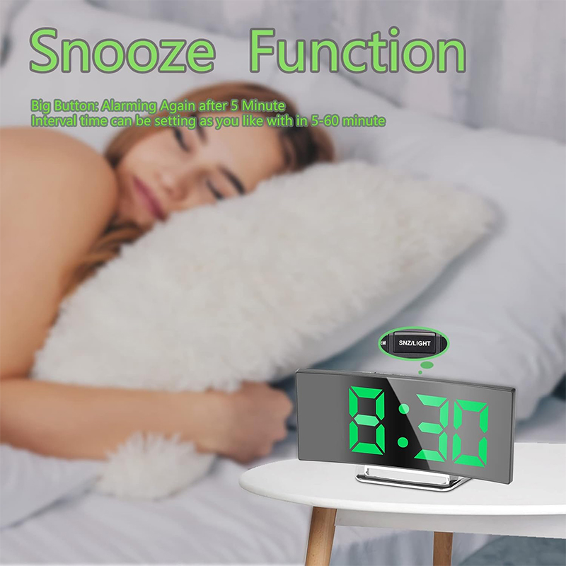 Cyfrowy budzik LED z zakrzywio – Led Desk Clock recenzja i cena